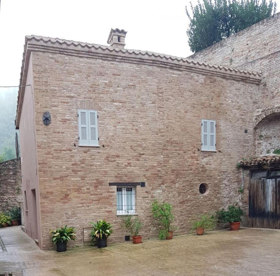 Villa Casa La Piazzetta Rinascimentale Urbino Exterior foto