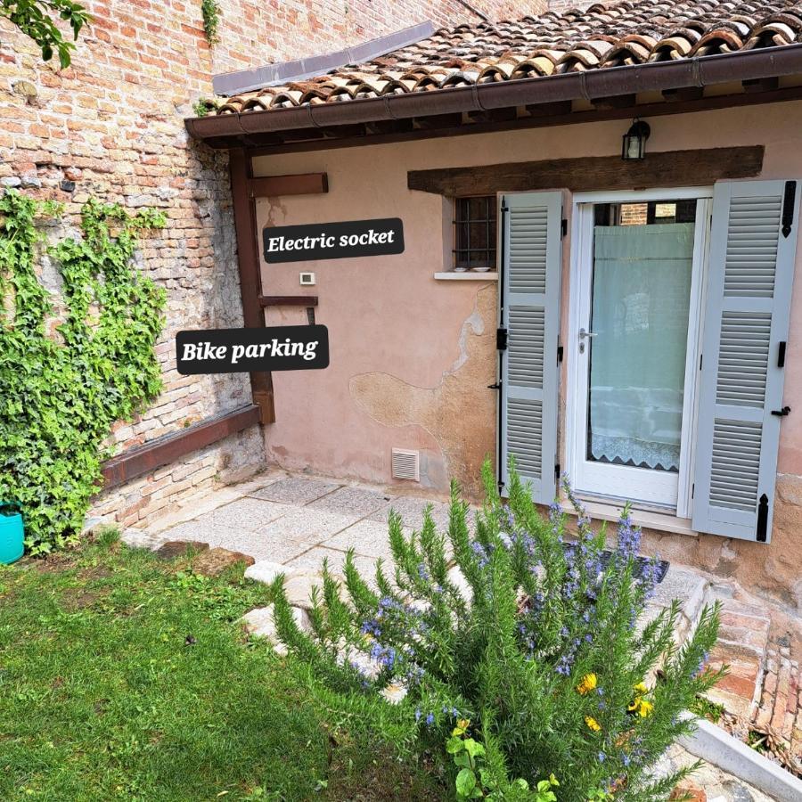 Villa Casa La Piazzetta Rinascimentale Urbino Exterior foto